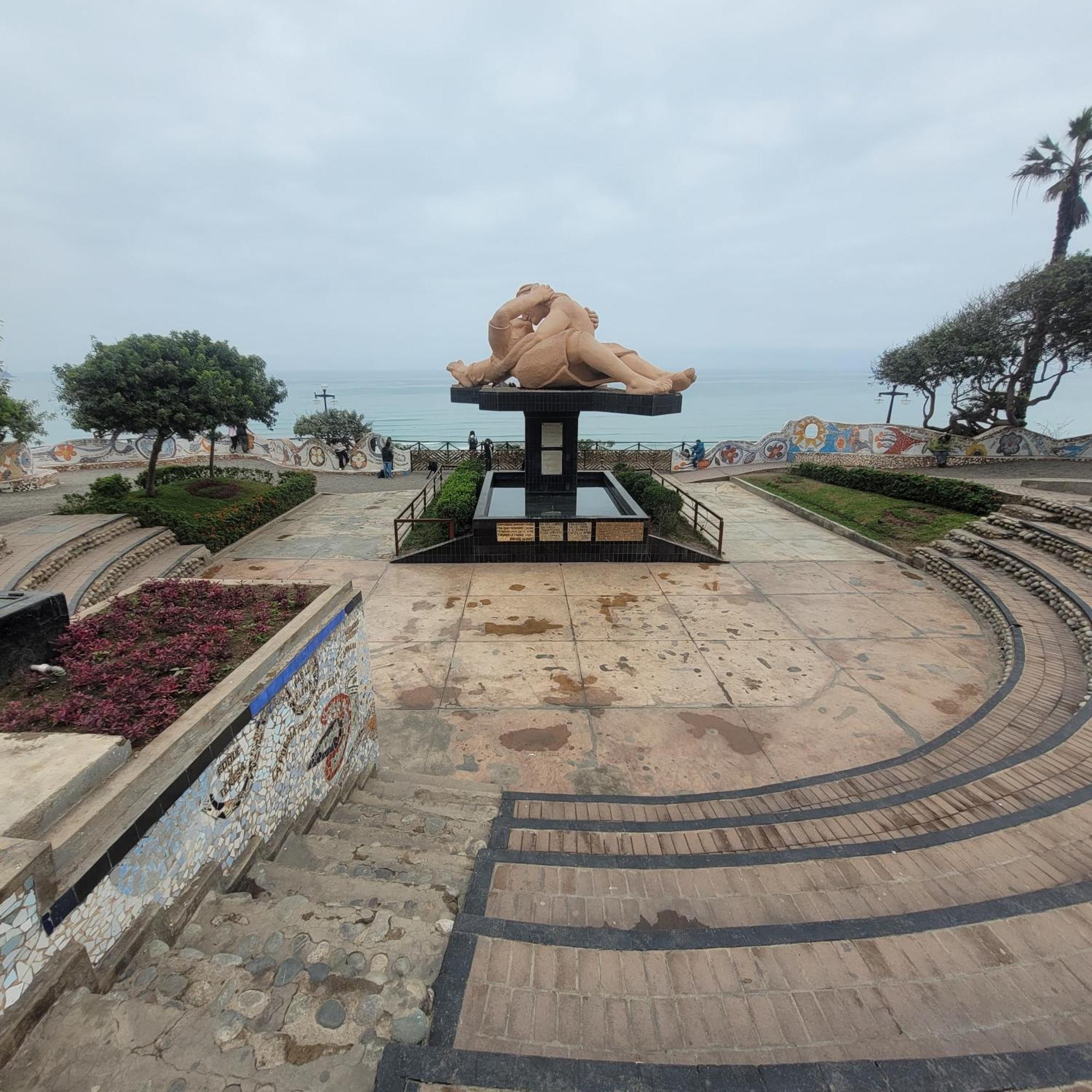The Guest House 1 At The Booming Center Of Miraflores, Lima - Peru Екстер'єр фото