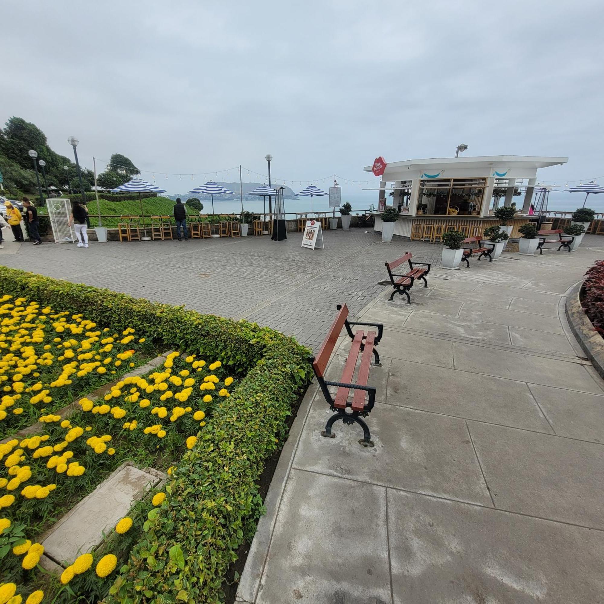 The Guest House 1 At The Booming Center Of Miraflores, Lima - Peru Екстер'єр фото