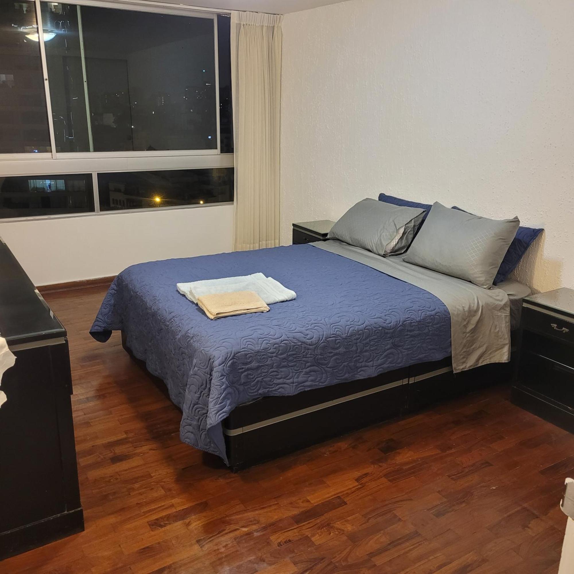 The Guest House 1 At The Booming Center Of Miraflores, Lima - Peru Екстер'єр фото