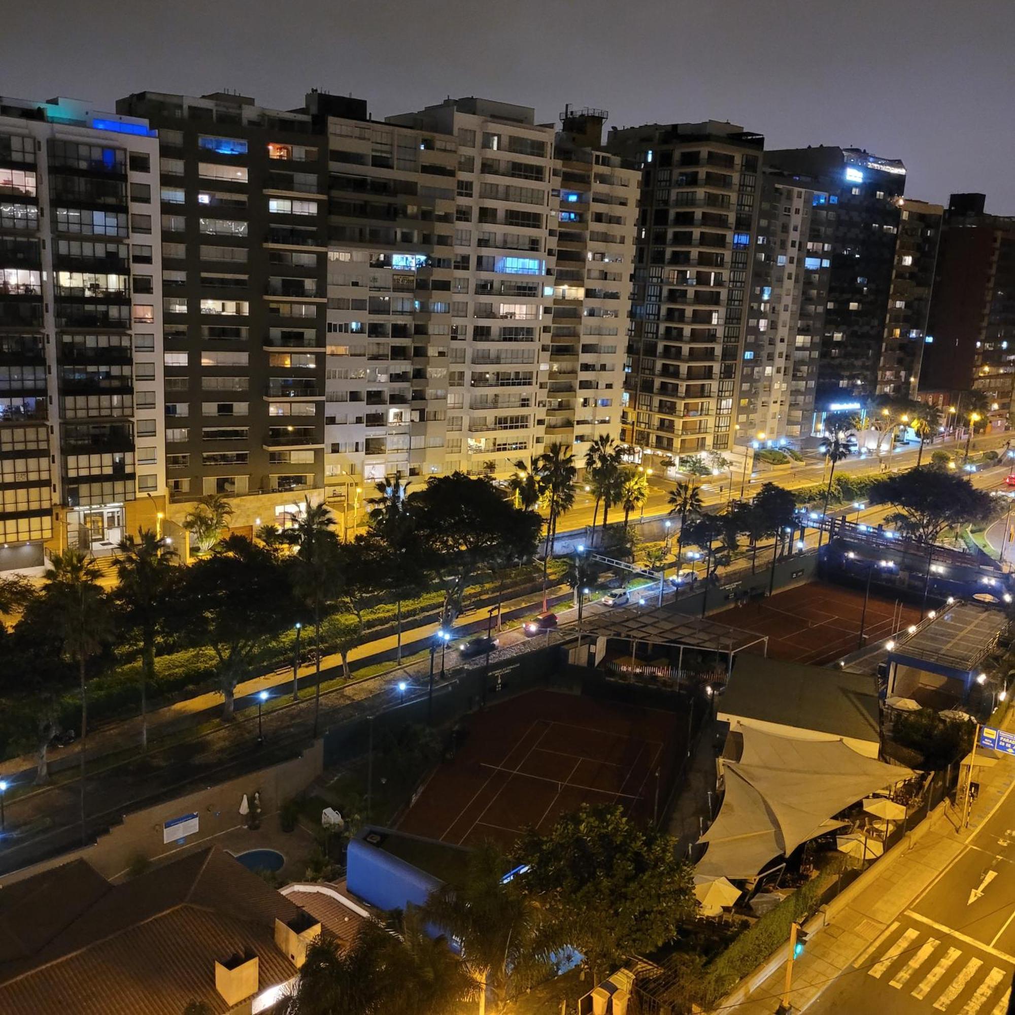The Guest House 1 At The Booming Center Of Miraflores, Lima - Peru Екстер'єр фото